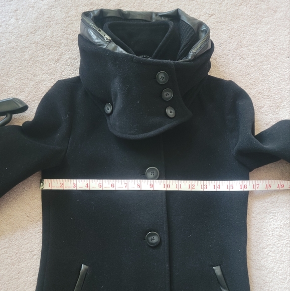 Mackage | Wool Pea Coat with removable hood - Picture 10 of 16